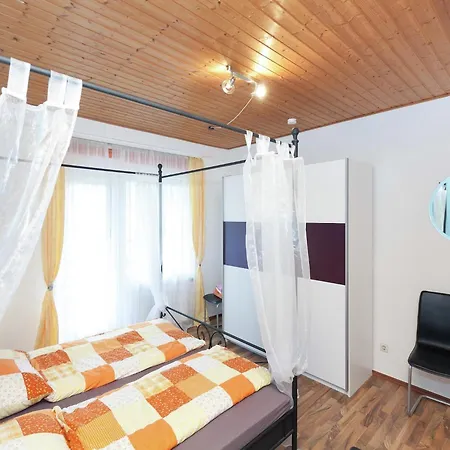 Spacious Holiday In With Garden Дом отдыха *