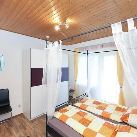 Spacious Holiday In With Garden Wildemann
