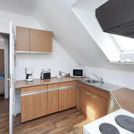 Spacious Holiday In With Garden Дом отдыха Вильдеманн