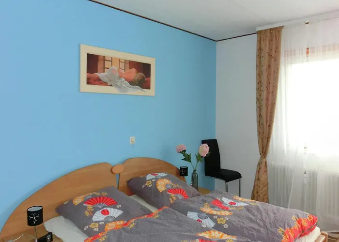 Spacious Holiday In With Garden Hébergement de vacances